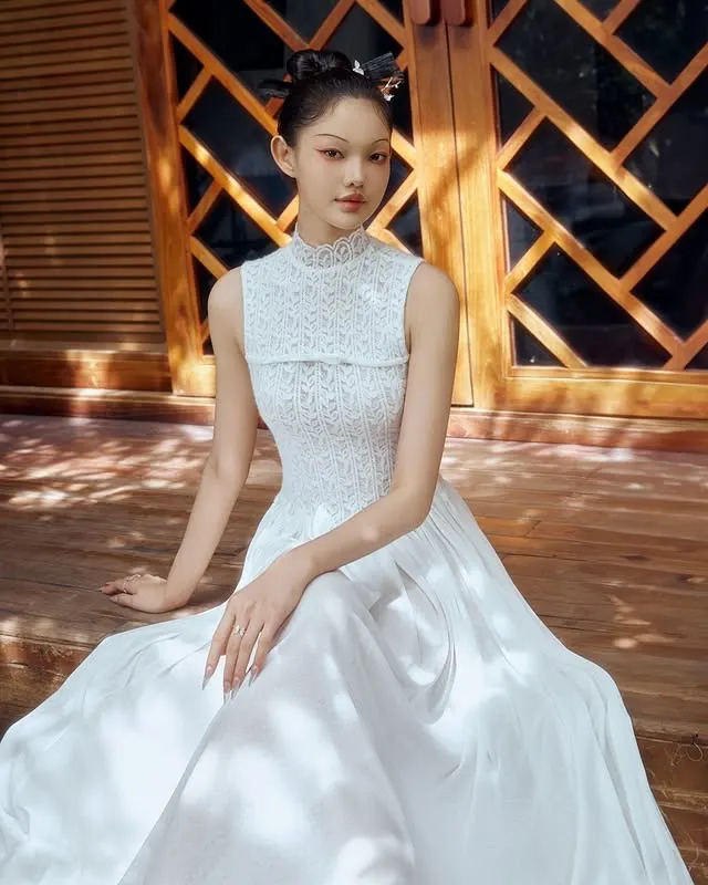 Chloe Dress