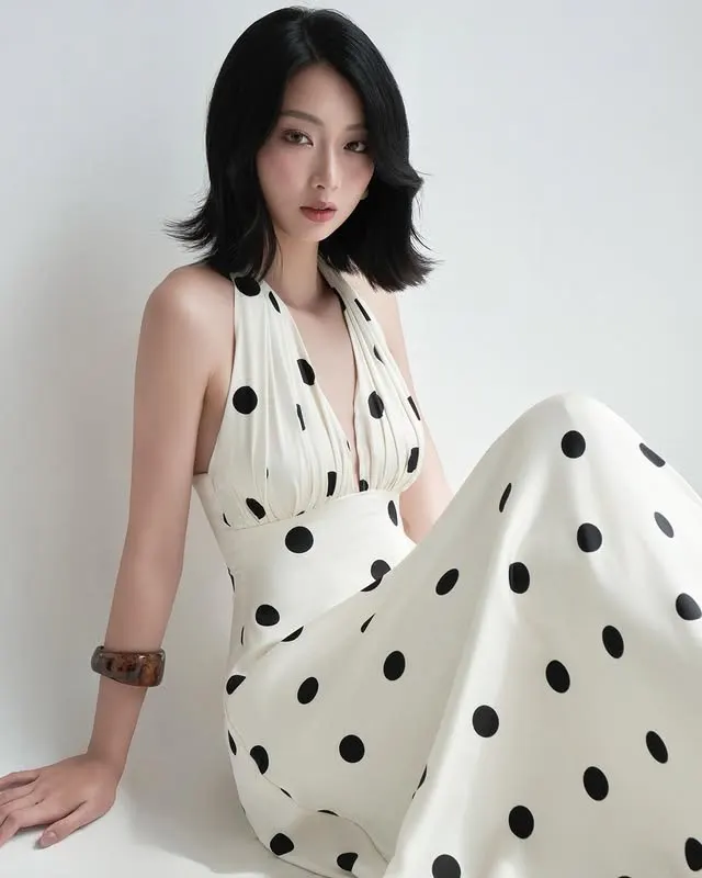 SIA DRESS