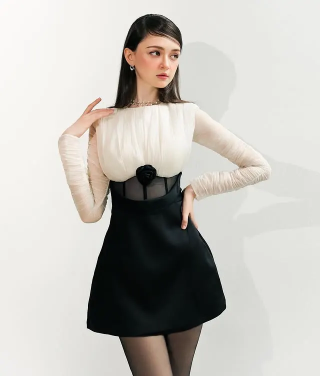 DELPHINA DRESS