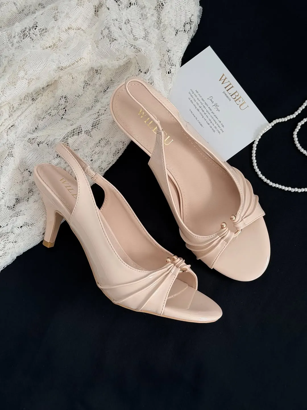 รองเท้าส้นสูง Slingback สีเบจ
