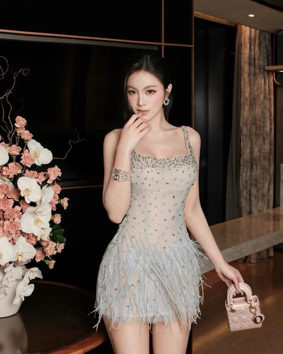 ThaoBibin Glitter Feather Dress