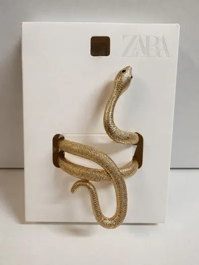 กำไลZARA 1