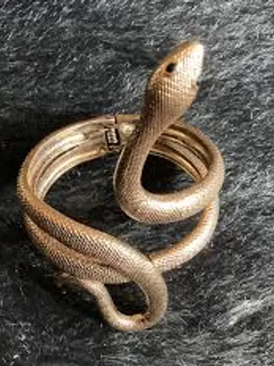 กำไลZARA 5
