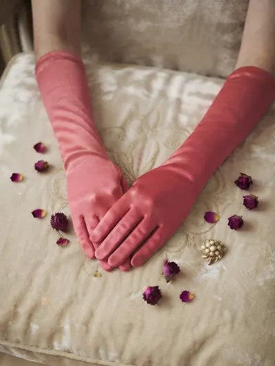 ถุงมือ 2