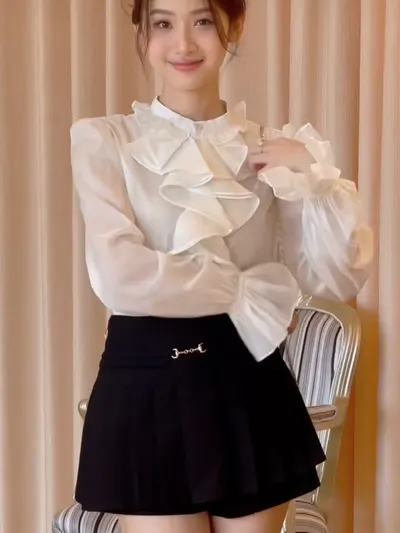 326  เสื้อแขนยาว + กระโปรง 4