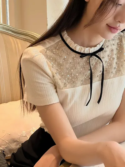 เสื้อยืดแขนสั้น + กระโปรง 2