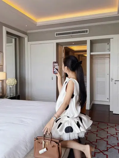 เดรส 2