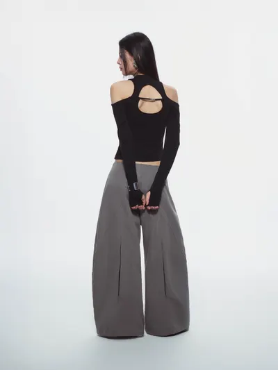 เสื้อ CASPIAN LONG SLEEVE TOP (BLACK) 2