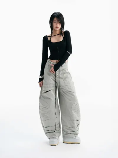 BISOU LONG SLEEVE TOP (BLACK)
DESMON PANTS 4