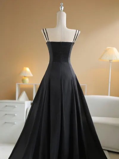 INDY DRESS แม็กซี่เดรสสายเดี่ยว 10