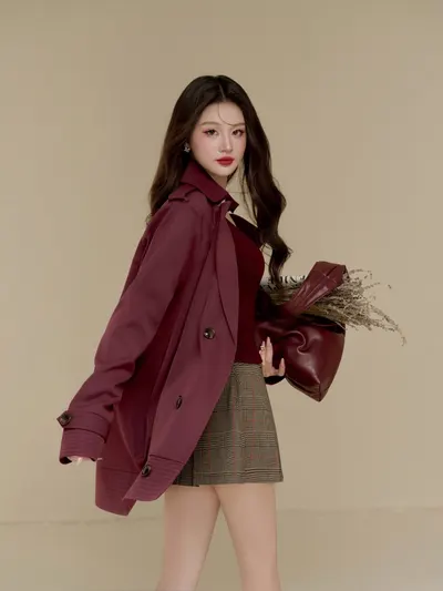 “ jacket + top + skirt  “ 3