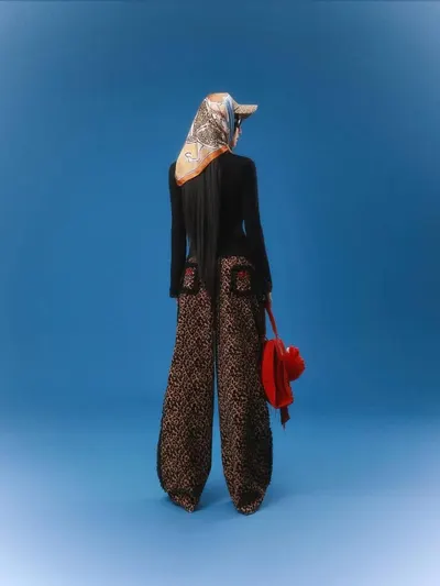 Leo Top + Leo Pants 2