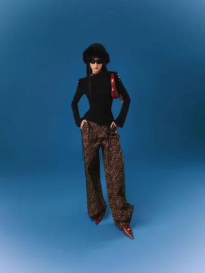 Leo Top + Leo Pants 6