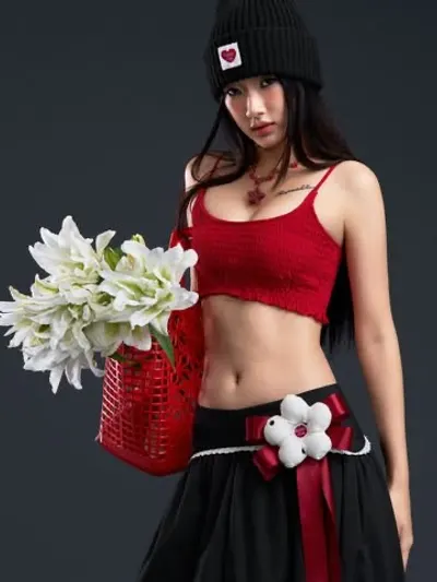 RIOT CROPTOP + LANTERN SKIRT + CHARM LANTERN 2