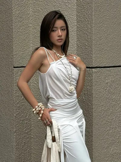 เสื้อ + กระโปรง 2