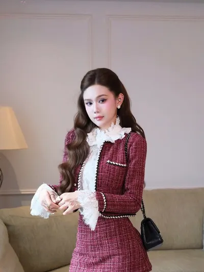 เสื้อแขนยาวตัวนอก + แขนยาว + กระโปรง 5