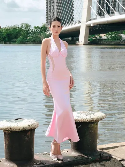 LUCIES DRESS 5