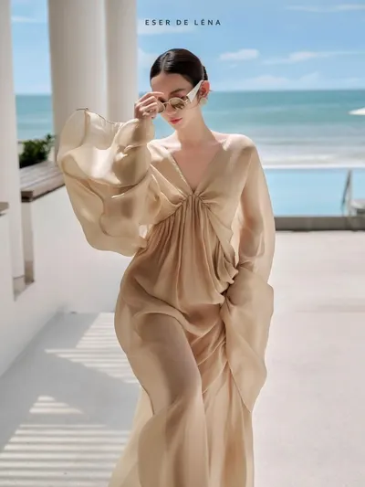 Helen dress 4