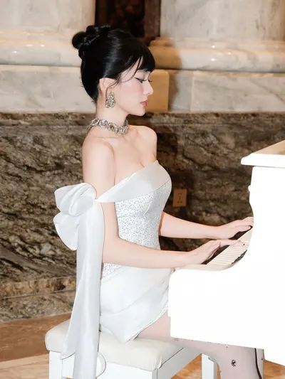 Preeemiya Nocturne Dress White Sparkle Mini 2
