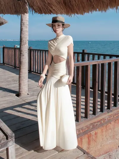 เดรสยาวครีม ดีไซน์คัตเอาท์ช่วงเอว Summer Collection 6