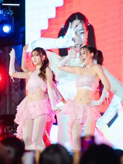 423 เสื้อ+กระโปรง 5