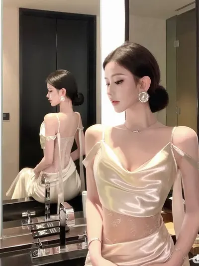 เดรสสายเดี่ยวผ้าซาตินแต่งลูกไม้ 3