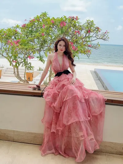 CHAU HY BST Velour Sea 2026 Pink Tiered Maxi Dress 3
