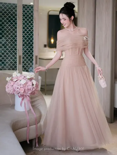 CHAU HY ชุดเดรสยาวผ้า voan สี nude champagne 5