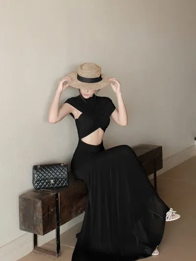 เดรสสีดำเว้าเอวดีไซน์สุดเซ็กซี่ 2