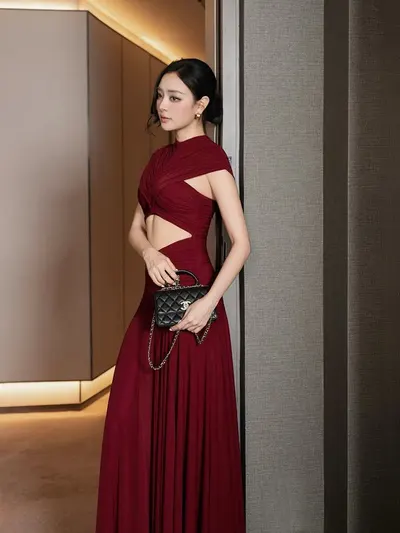 เดรส 2