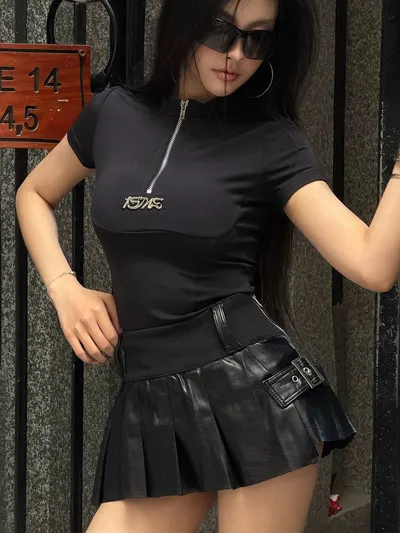 Is Me LUCID DREAM + ZEN MINI SKIRT เสื้อแขนสั้นซิปหน้า 1