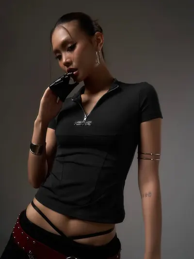 Is Me LUCID DREAM + ZEN MINI SKIRT เสื้อแขนสั้นซิปหน้า 9