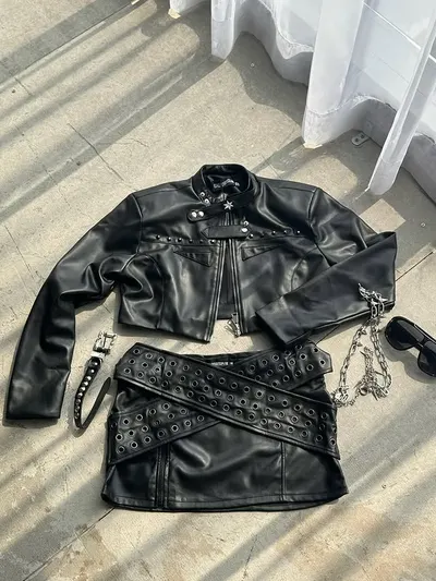 Is Me ชุดเซ็ท Leroy 21 Biker Jacket และ Gigi Shorts 8
