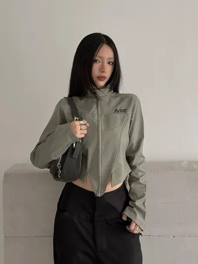 ISME Basic Logo Cropped Jacket 7