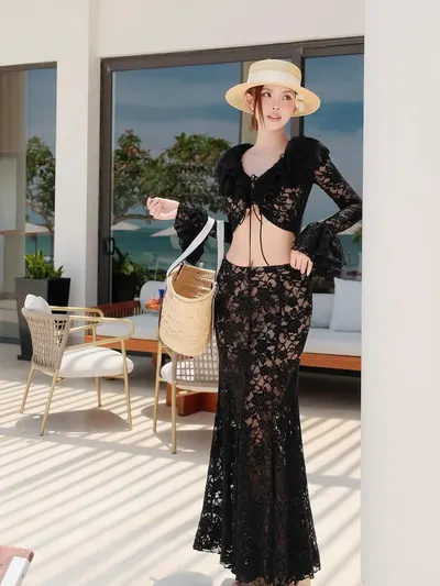 Black Lace Two-Piece Set 2