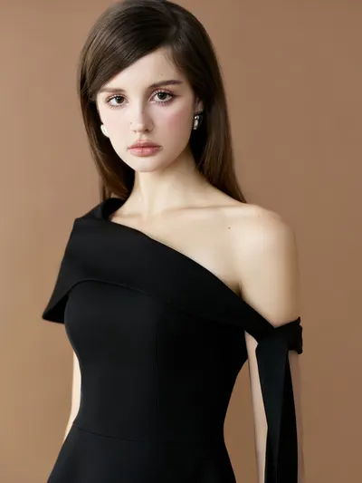 Anis DAPHALE DRESS 3