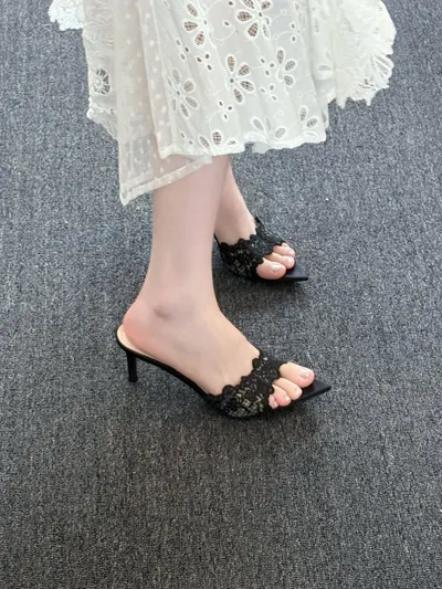 Chantilly Heels 3