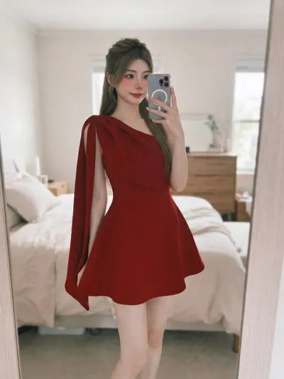 ♥️♥️♥️ สีแดง Lucie Dress 4