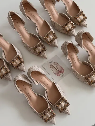 Duchess Heels 1