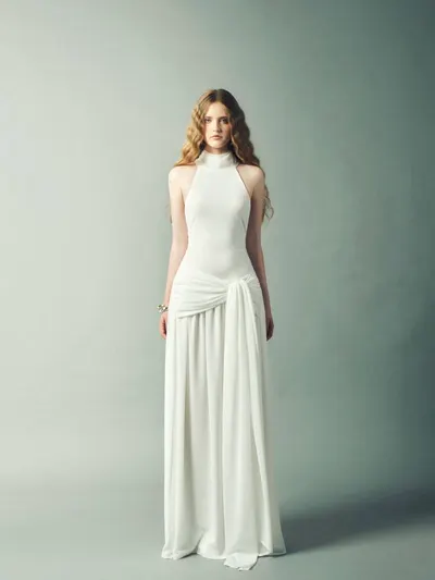 Deliciae lace gown rental 9