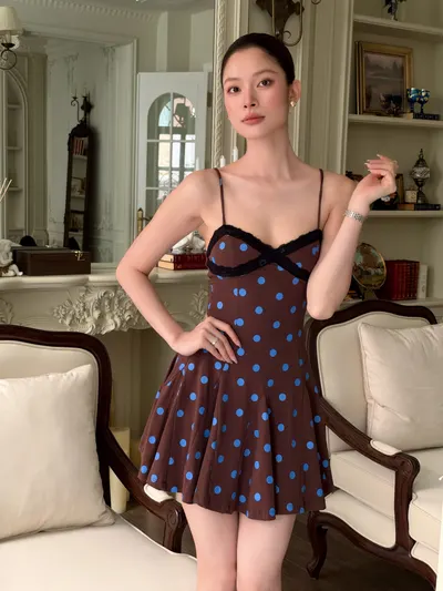 Polka Dress 3