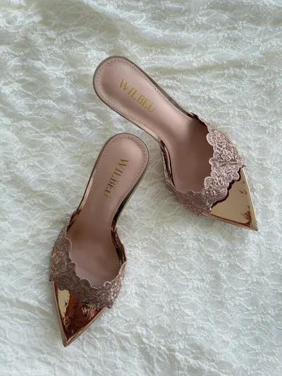 Golden Chantilly รองเท้าส้นสูงแต่งลูกไม้ Metallic 2
